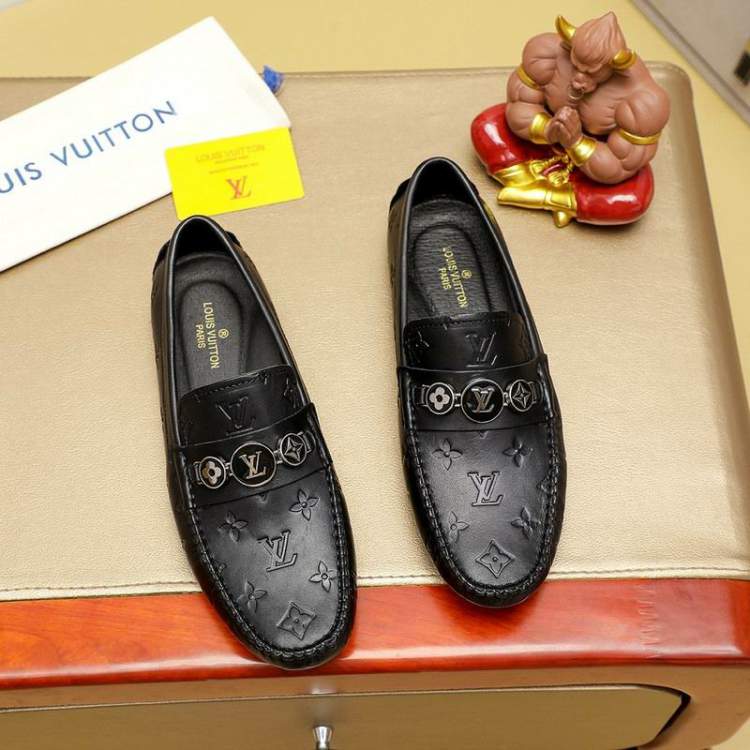 Picture of Louis Vuitton Shoes _SKULVsz38-46jyh051011877